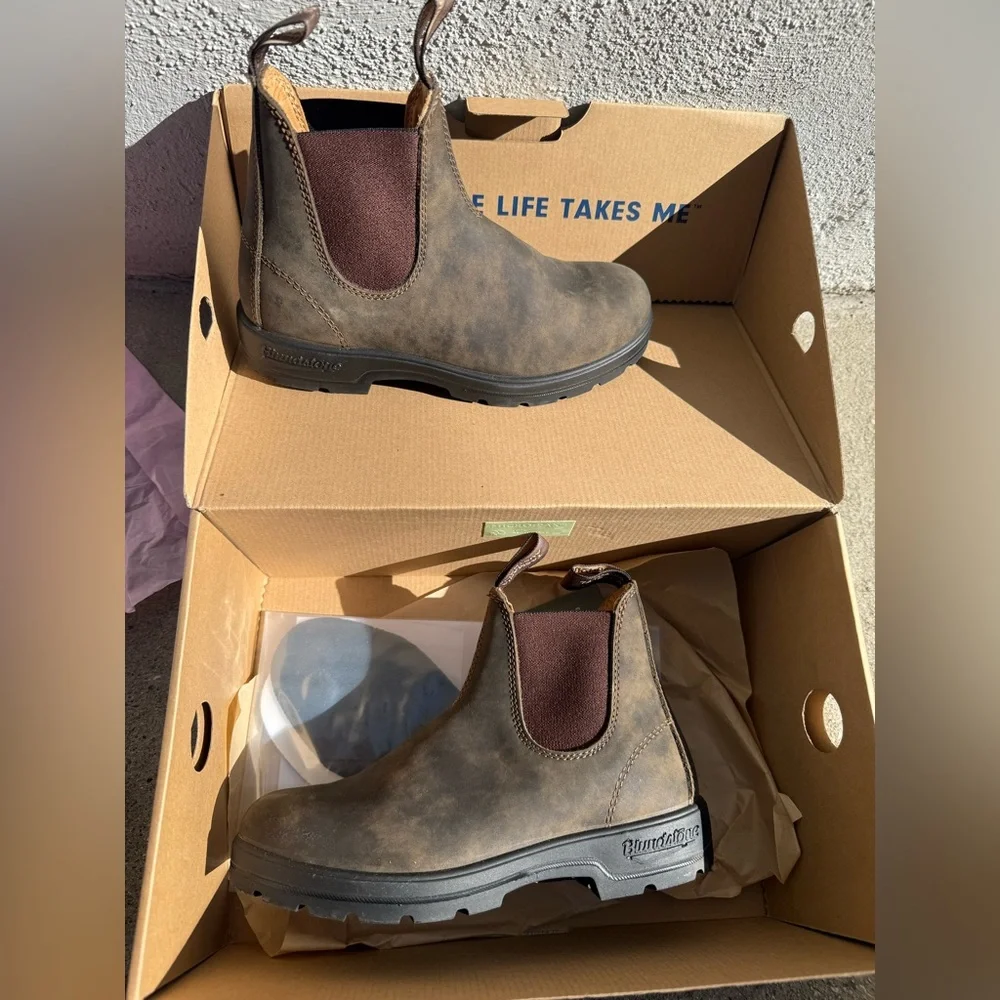Blundstone Classics Leather Boots #585 - Picture 1 of 9